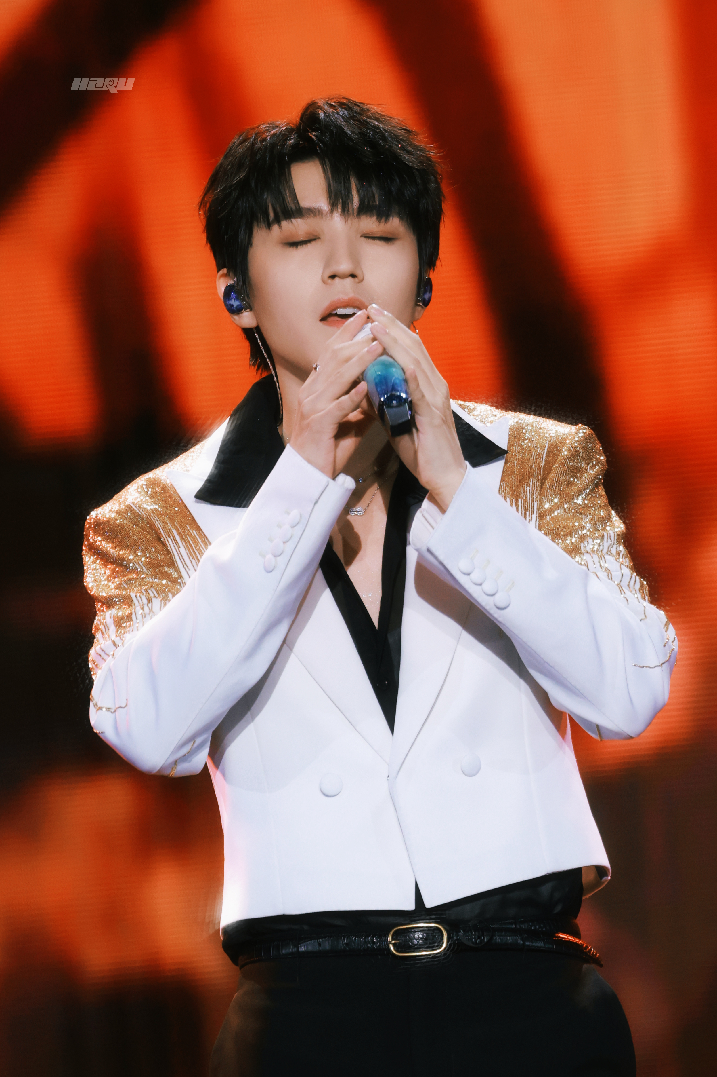 “不许说再见”💽王俊凯 / QQ音乐超级巅峰之夜 