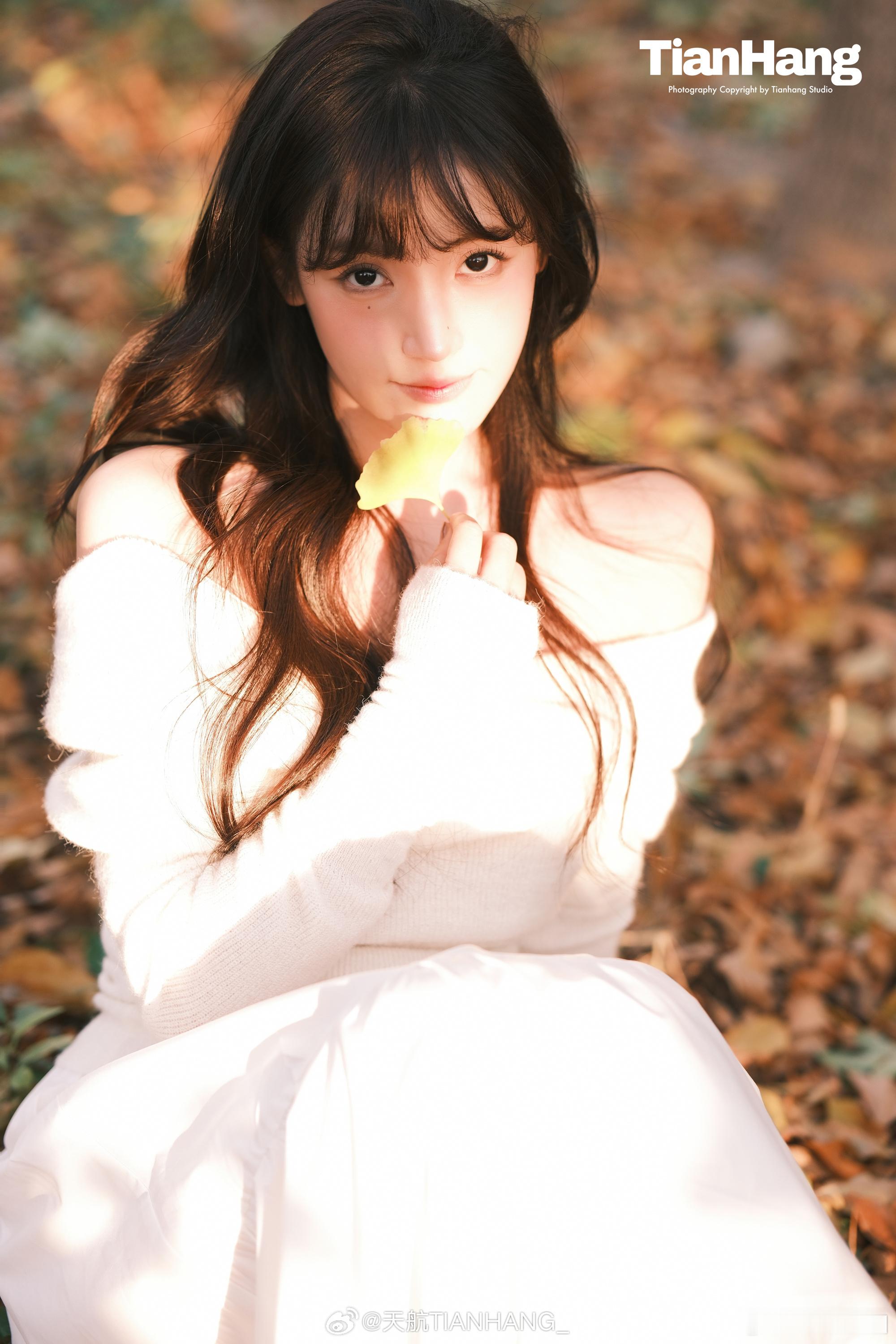 #重庆约拍[超话]##重庆约拍啦[超话]##重庆约片啦[超话]# 接受落叶🍂和