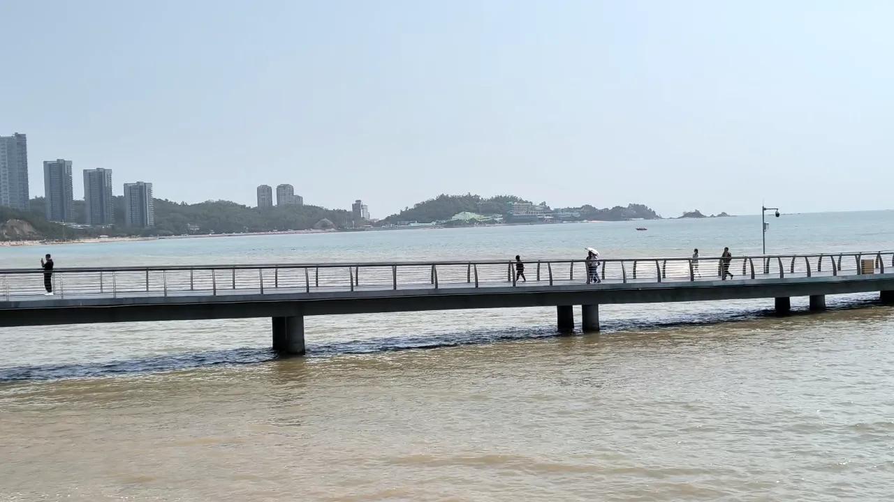 #发一张你去海边的照片看看#珠海海天驿站的观海栈桥。