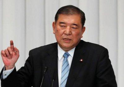 万万没想到，日本前首相的一句话，直接让日本政客瞬间沉默了！他发出警告，要是日本敢