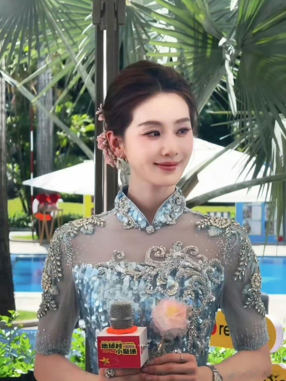 刘诗诗等一下等一下是在说这个特别特别漂亮的刘诗诗吗 