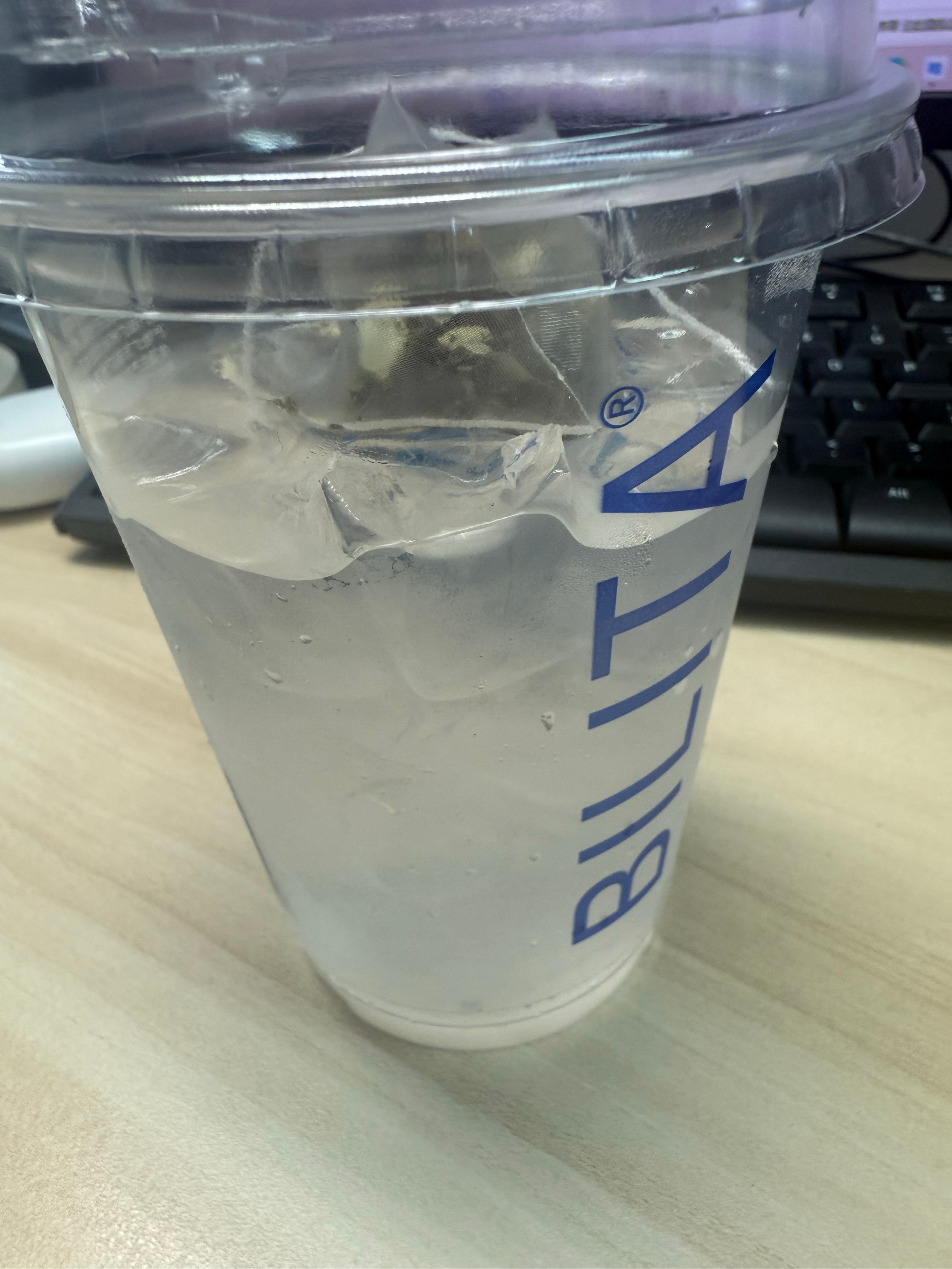 尝试冰杯戒咖啡的第一天 