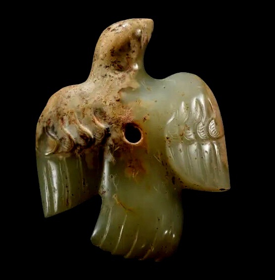 高古玉 汉代玉凤鸟，品种造型有多种，当前的拍卖记录，有高有低，最底的约在10万左