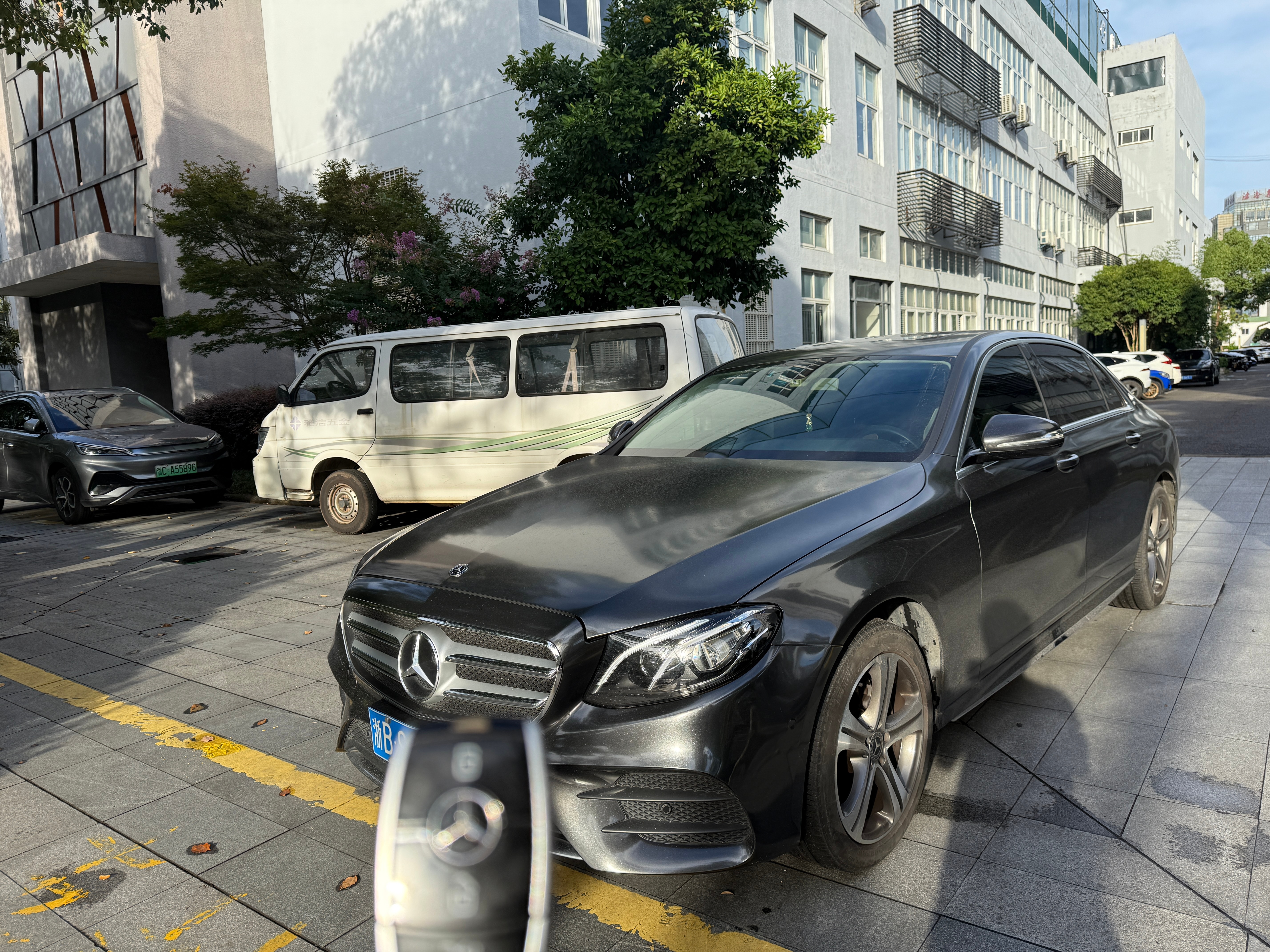 这款奔驰E级还能不能再打两年？[doge] ​​​