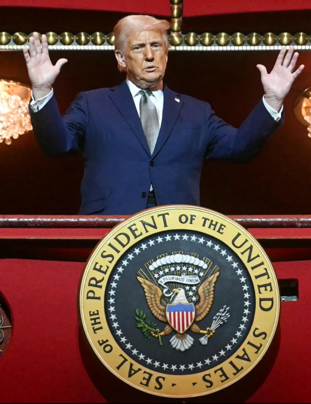 肯尼迪中心一年一度的圣诞夜爵士音乐会因主办方得知该建筑最近被冠以唐纳德·特朗普的