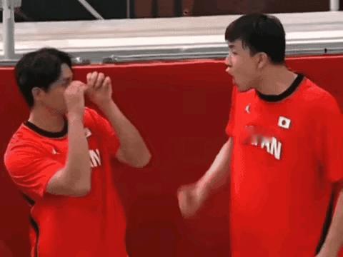 确实该好好写赛后总结！中国男篮连续遭到韩国女篮和日本男篮挑衅！
本届亚运会，中国