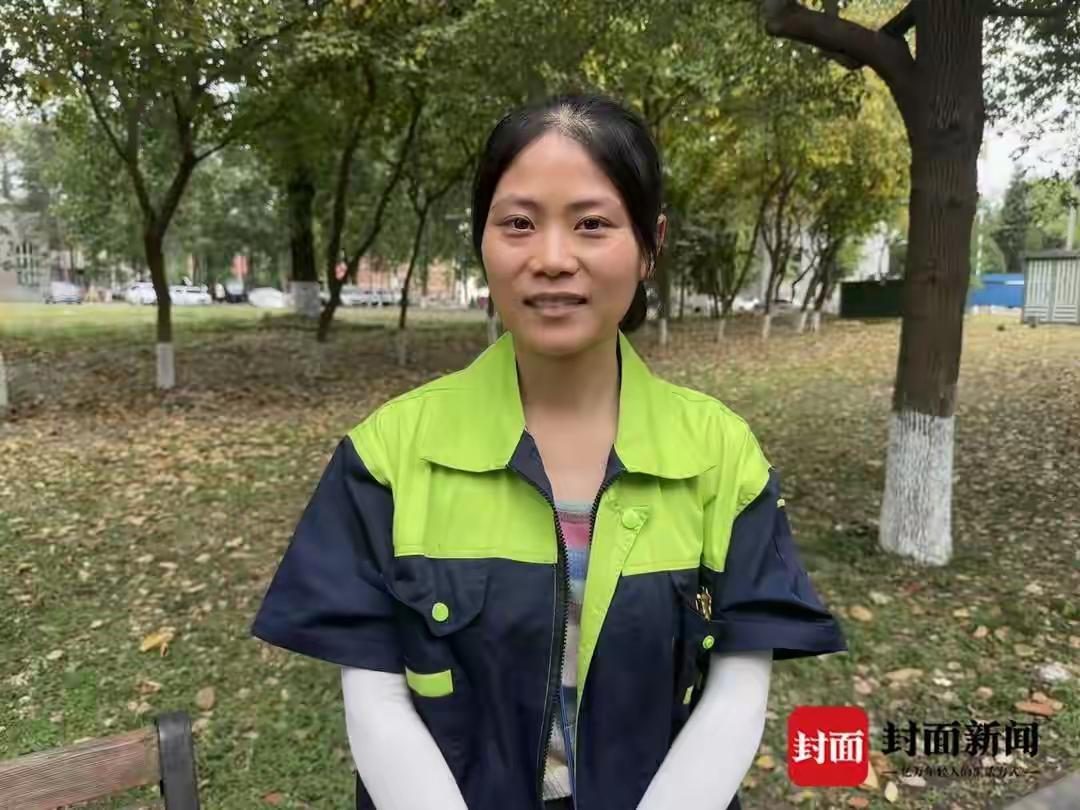33岁环卫女工考上成都理工硕士研究生：比聪明的人多努力一点，比努力的人多用心一点