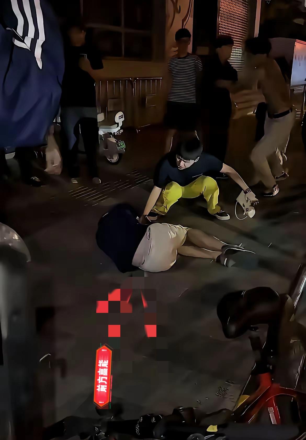 6月9日徐州苏宁广场的奶茶店队伍里，一对哈萨克斯坦留学生直接插到队首，排在后面的