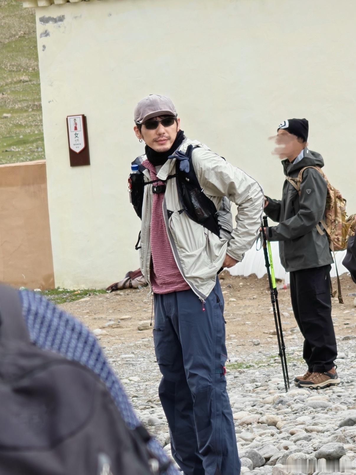 西藏偶遇白宇！西藏偶遇白宇西藏偶遇白宇转山 ​​​