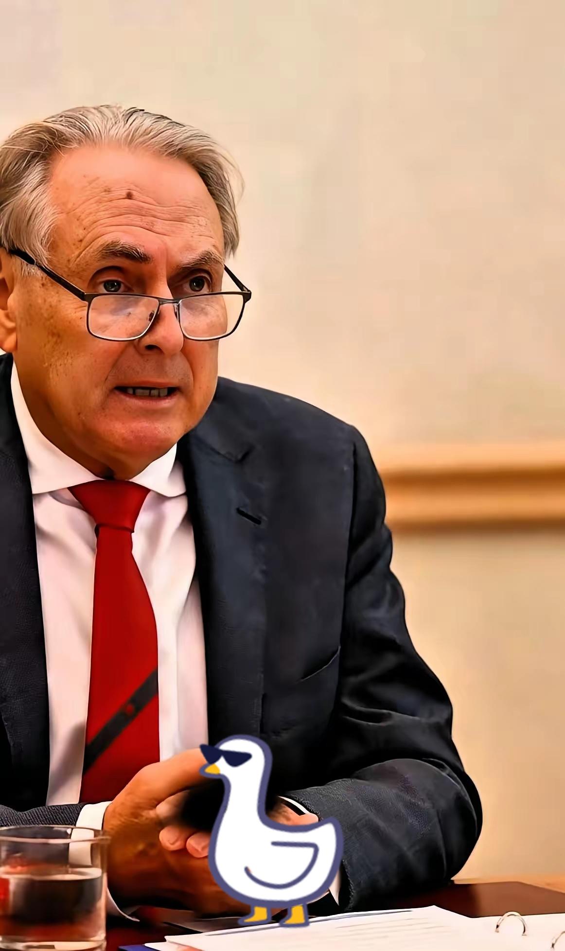 澳洲喊着“亏47亿”？赚中国的钱还踩红线，哪有这么好的事！
 
澳贸易部长哭着喊