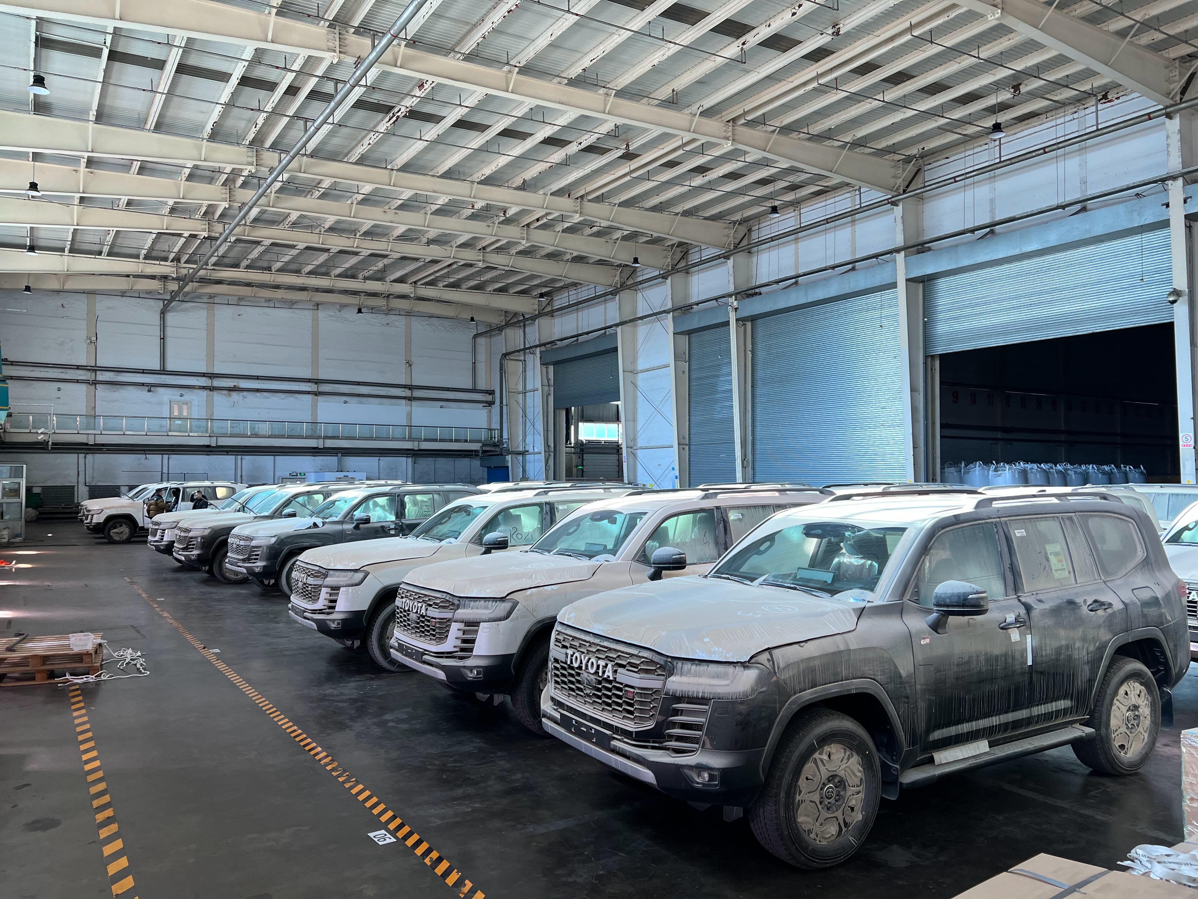 这是真正的进口车“大本家”一次拆箱几十台中东风沙大，沙子很细～ 天津·中国天津自