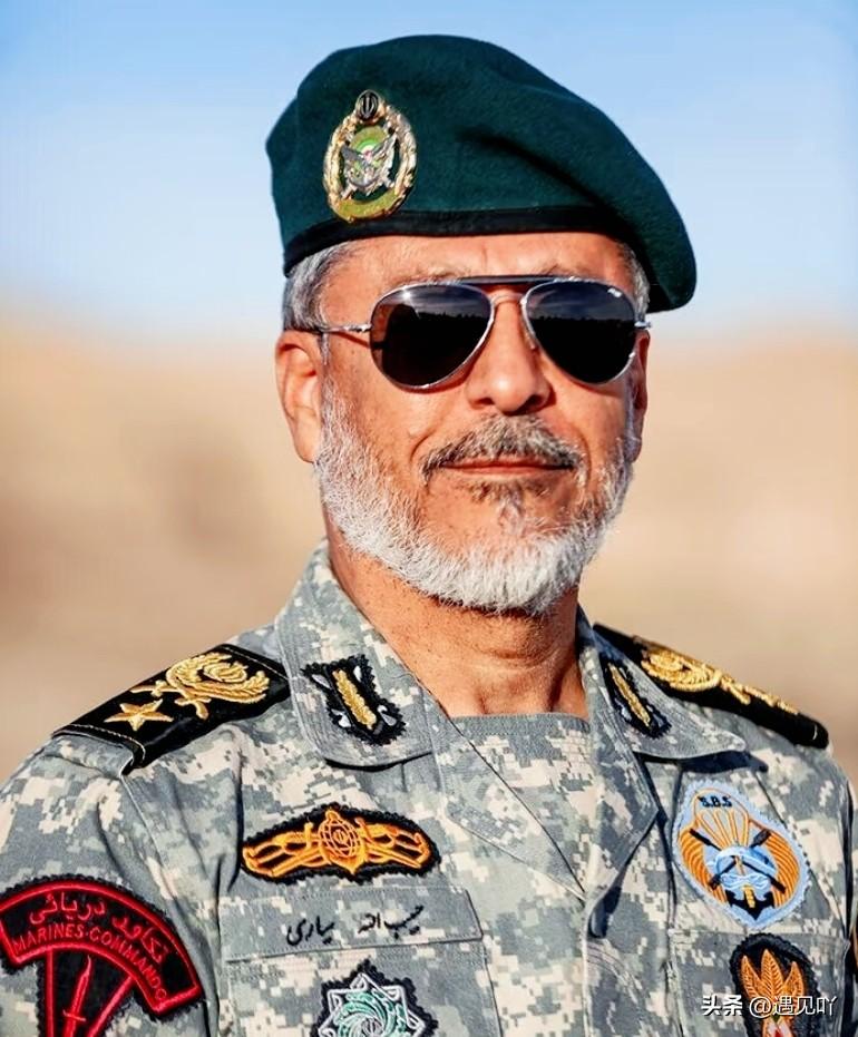 以前总觉得中东这局棋还能再磨蹭几年，现在看，伊朗那是真打算掀桌子了。

以前被动