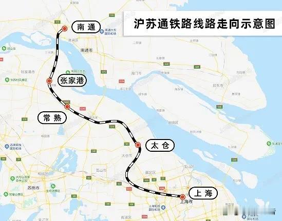 沪苏通铁路二期工程目前正在进行紧张施工，吴淞江隧道盾构作业，全线控制性节点—川沙