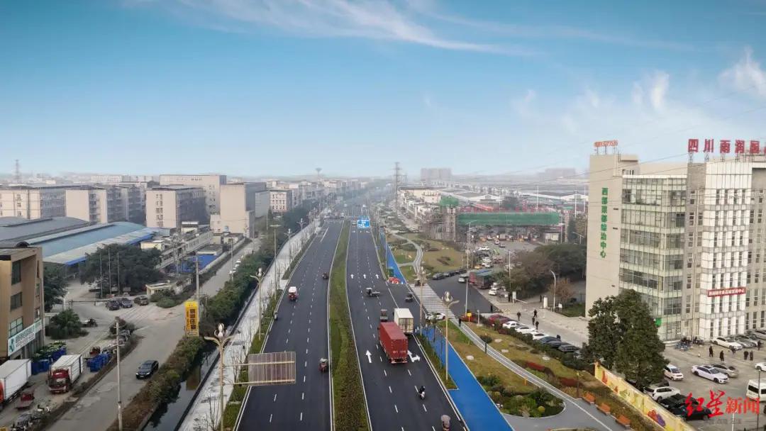 横跨沱江！成都又添一座大桥