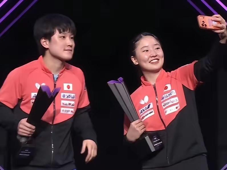两个月没有关注乒乓球比赛了。

前几天上网刷到最近举办的世乒联WTT横滨冠军赛，