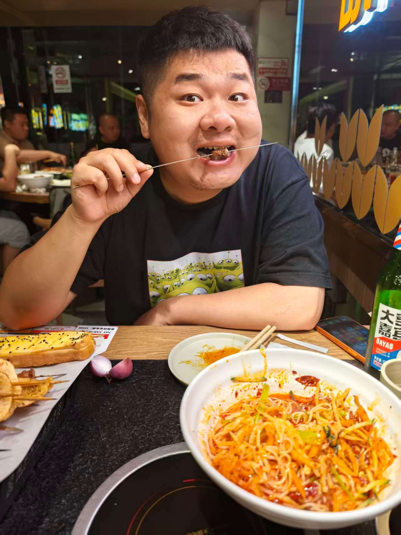 吃垮顺义烤串店的一天由于顺义烤串店开业还遥遥无期，我先找一家其他烤串练练手。结果
