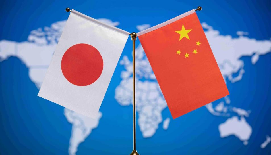 日本要求美国用核武器震慑中国，美方犹豫点头，居然同意了？

“雷达照射” 事件一