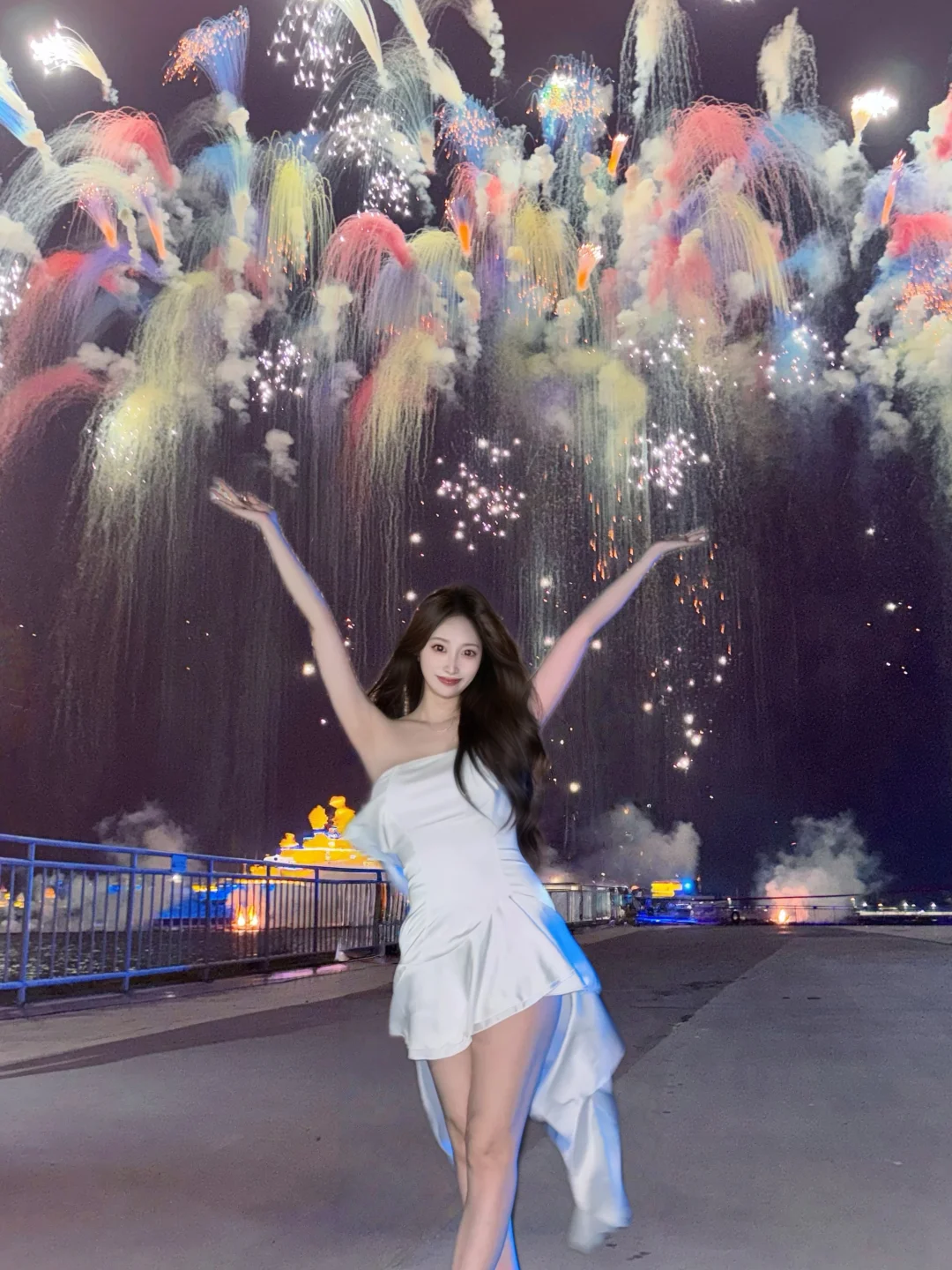 在天津拍到了七彩祥云🎆合影！