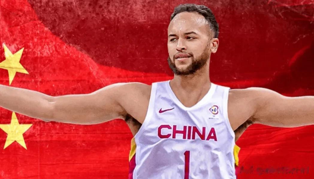随着8月17号的到来，中国男篮一夜又爆出2个惊人的新闻！

1，男篮核心李凯尔同