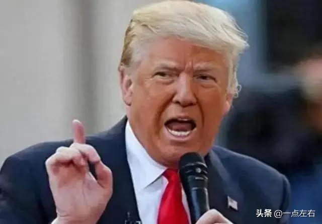 你发现没有，这仗其实有个隐形火把。
大家都盯着美伊互炸，可真正把事情搞砸的，根本