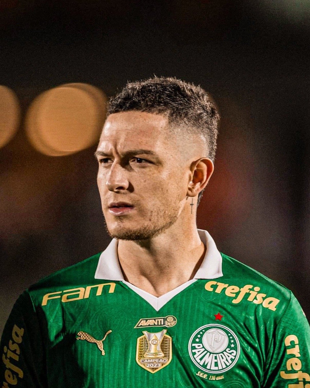 河床的两条转会：🚨CLMerlo河床队签下帕尔梅拉斯中场阿尼巴尔·莫雷诺的可能