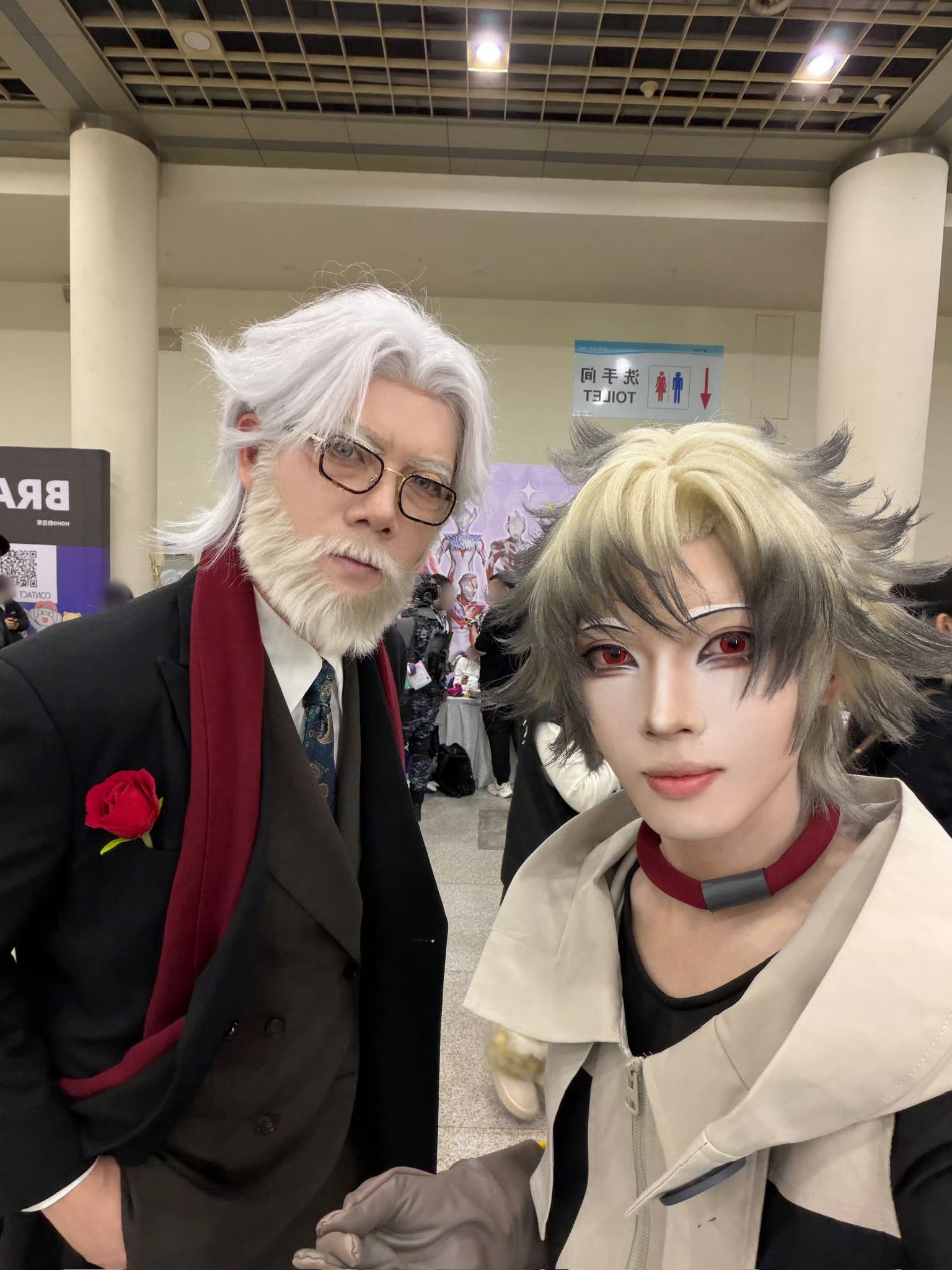 猫猫二次元人脉圈这一块太还原啦！看上去玩的很开心lgd猫猫漫展cos初体验202