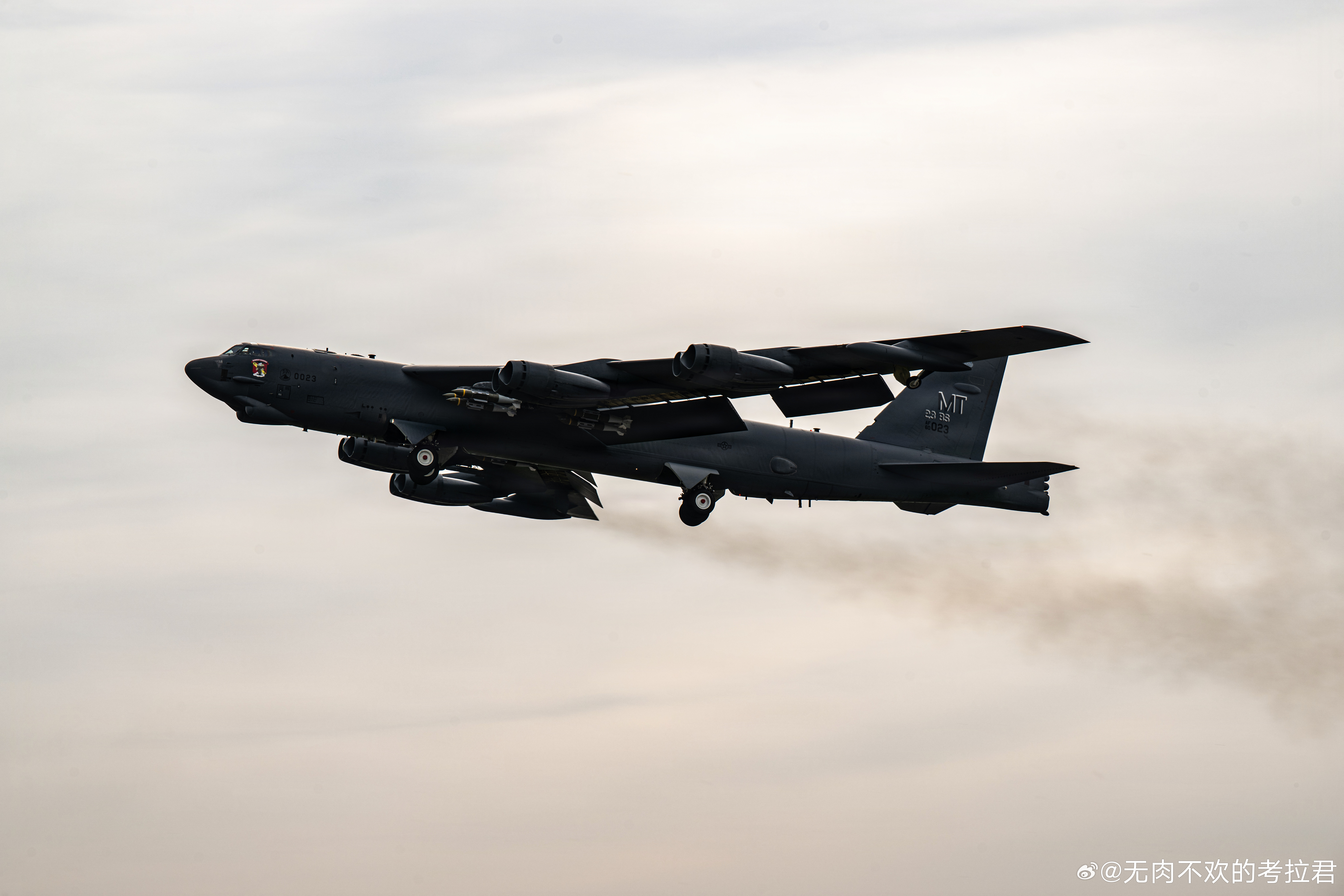 2026年3月22日，Operation Epic Fury行动中的B-52H 