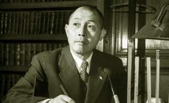 1939年，蒋介石质问钱大钧，几千万的空军款项和购买的飞机哪里去了。钱大钧沉默不