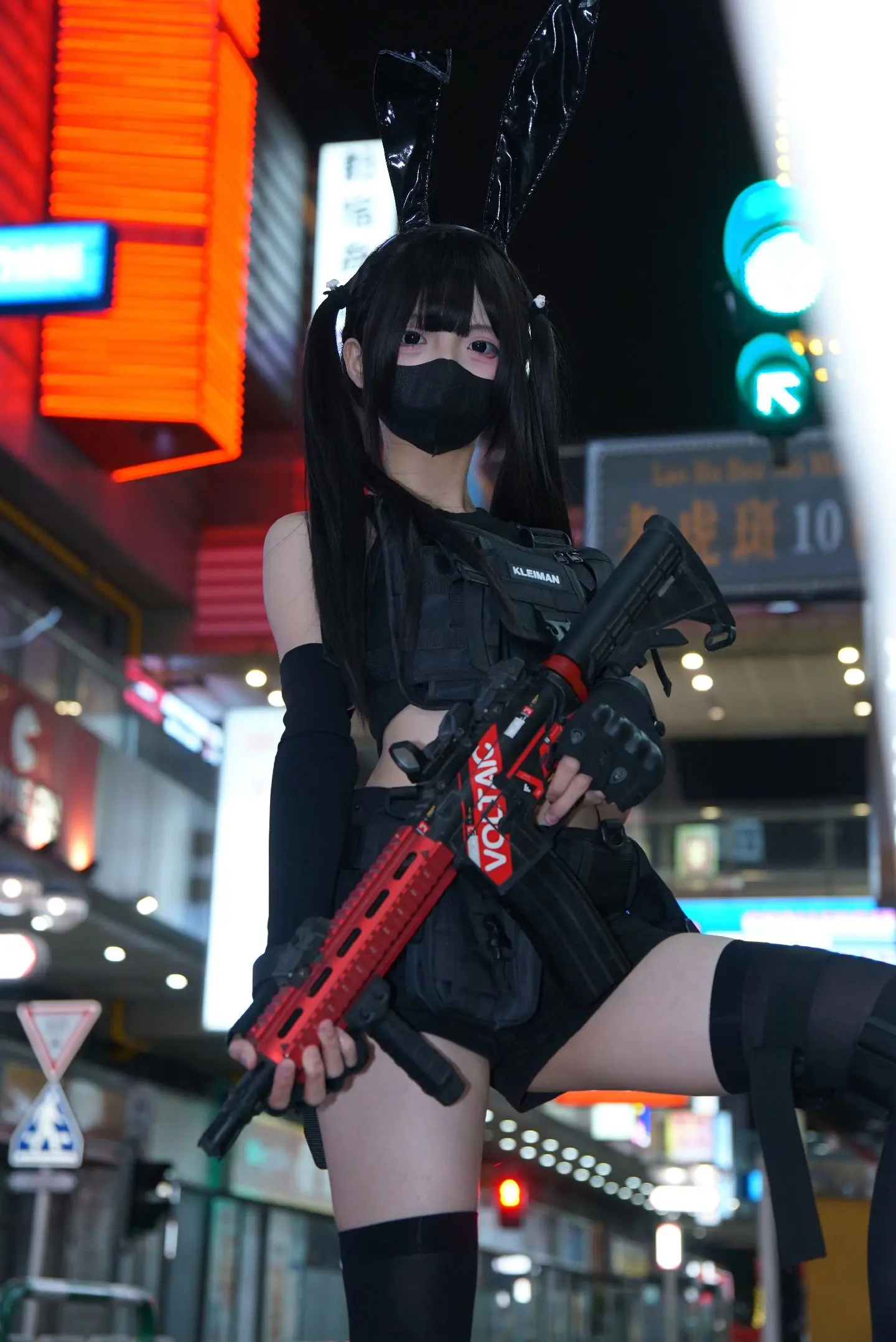束手就擒吧…
