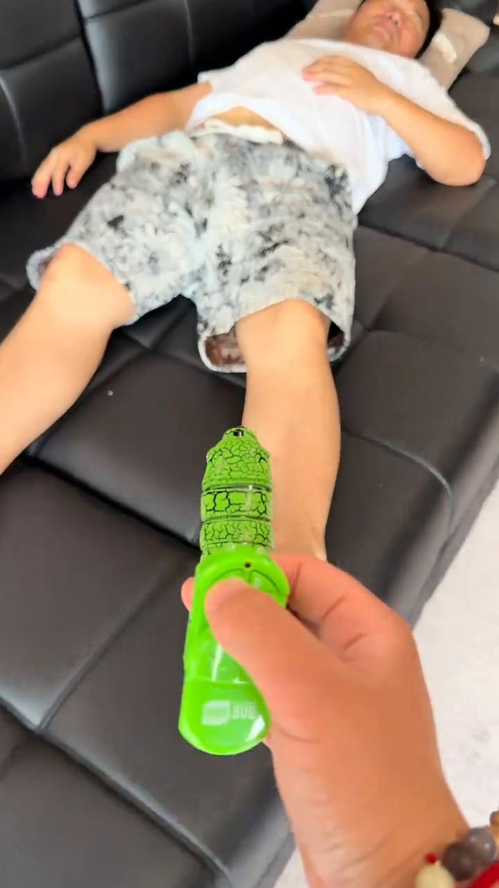 哎呦我的妈，哈哈哈哈。