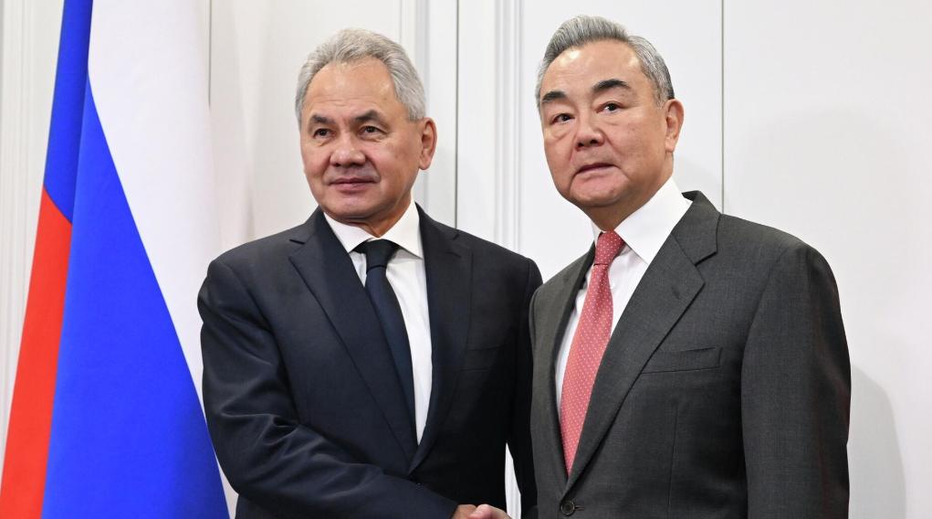 俄罗斯正式对日本发出警告
12月2日，俄罗斯联邦安全会议秘书绍伊古在会见王毅外长