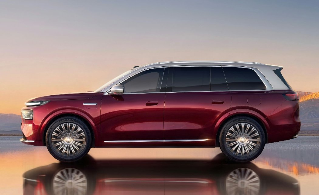 媒体们已经被邀请去拍摄奕境了，看图片，这一股子问界m9的味啊 珠海·大横琴岛