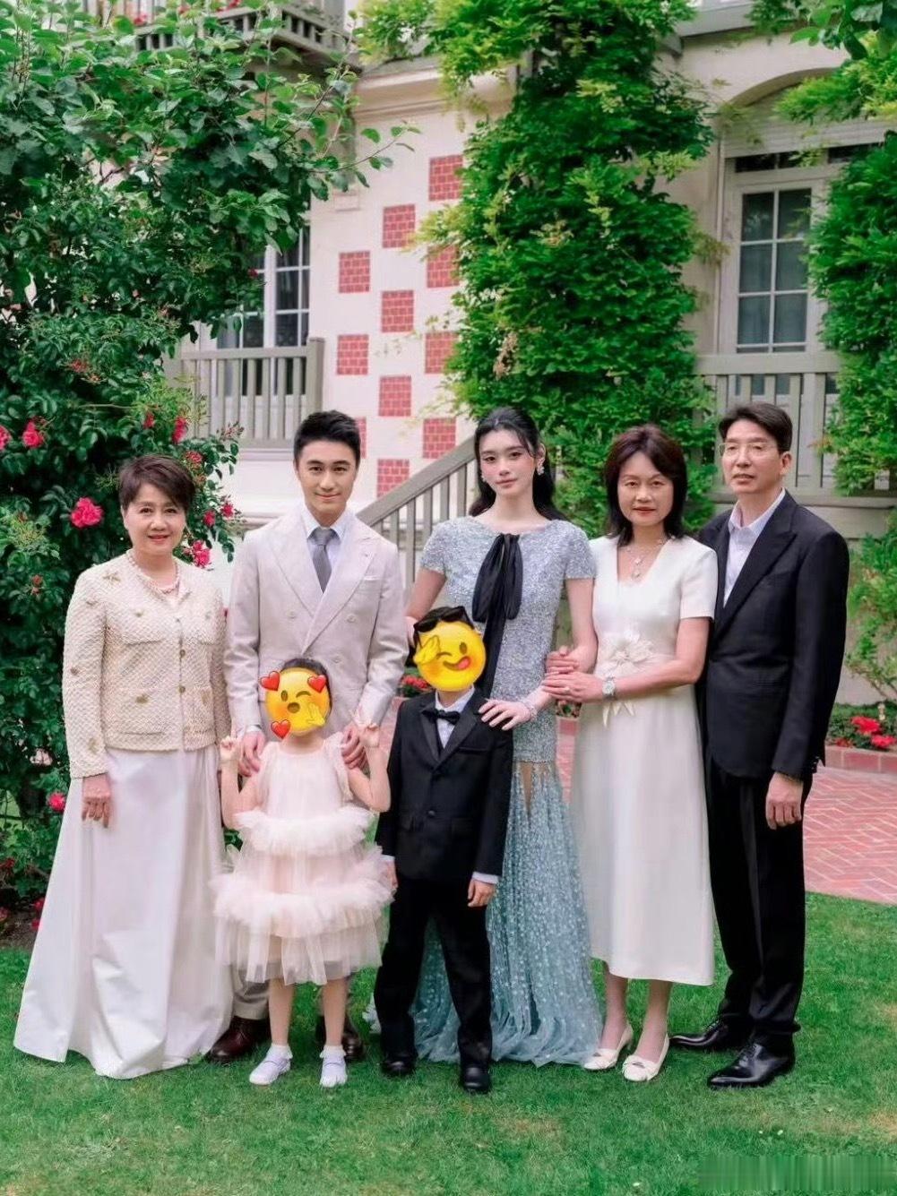 何猷君奚梦瑶法国婚礼让我也来沾沾豪门的欧气吧！ 