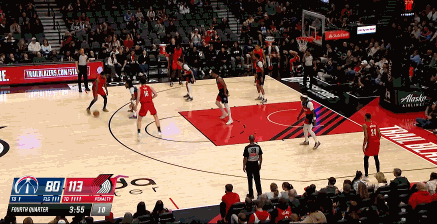 无能之辈抱摔杨瀚森
里斯这是被杨瀚森防得心态崩了
瀚森最近进步真大啊，今天替补登