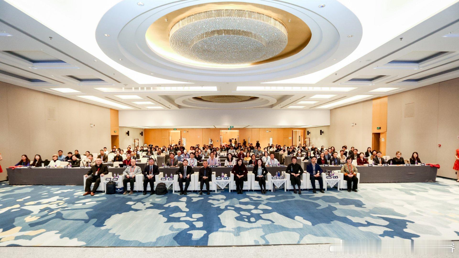 转眼之间，世界中医药学会联合会整合肿瘤专业委员会已经成立了五年来！感谢会长和各位