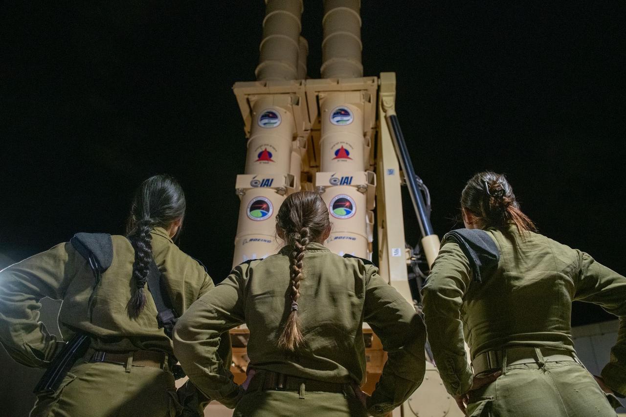 以色列第13频道新闻周六报道，以色列已开始在导弹拦截系统领域实施“弹药经济”模式