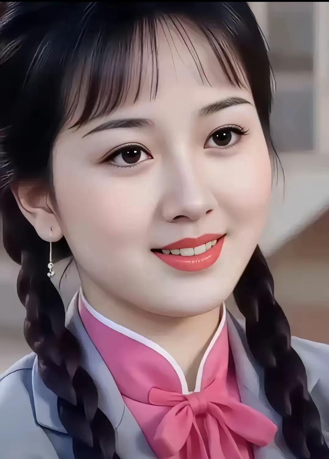 元气少女，甜美笑容，粉色蝴蝶结，可爱辫子，清新可爱！💖🌸👧