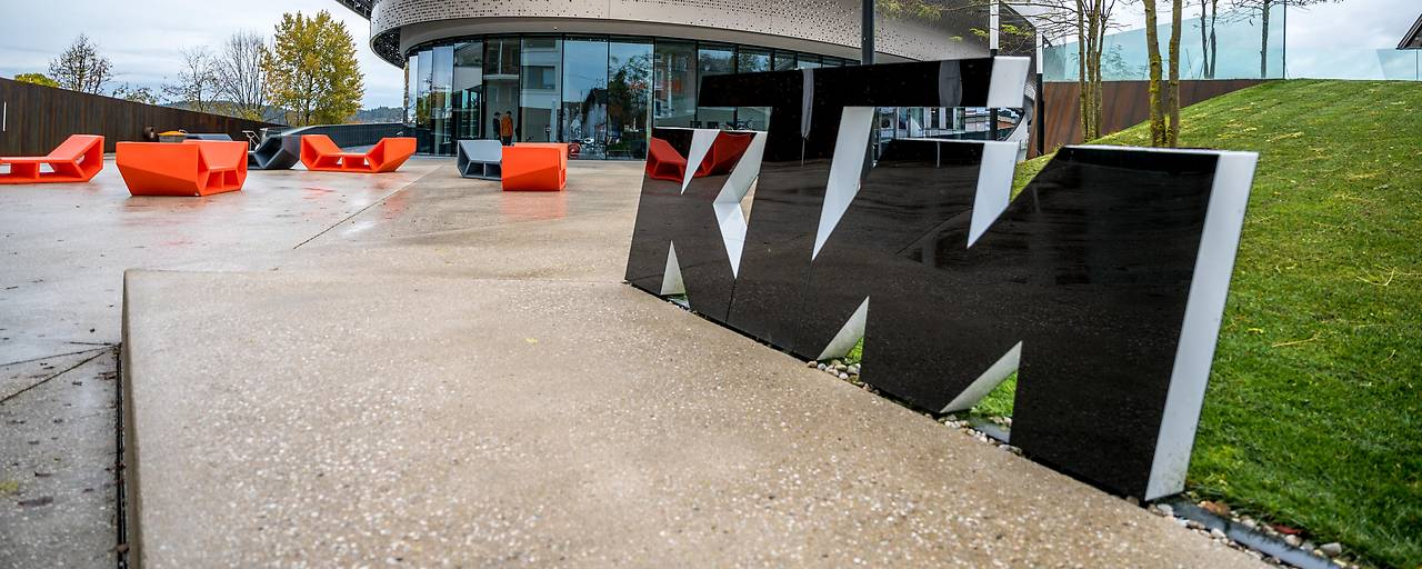 KTM今日向奥地利地区法院提交了破产申请，预计KTM AG以及旗下两家子公司的总