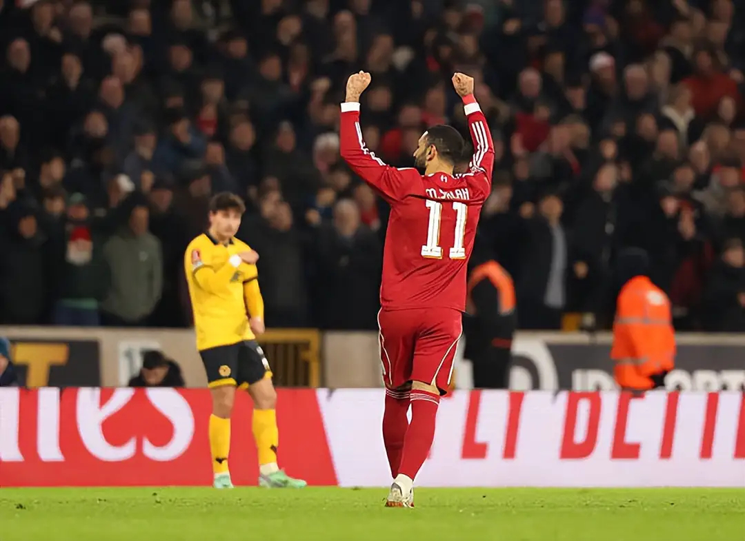 狼队1比3利物浦3-1！红军客场复仇成功，罗伯逊传射闪耀，1.1亿先生复出助力大