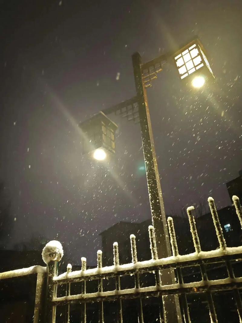 下联；今宵夜话话今宵。