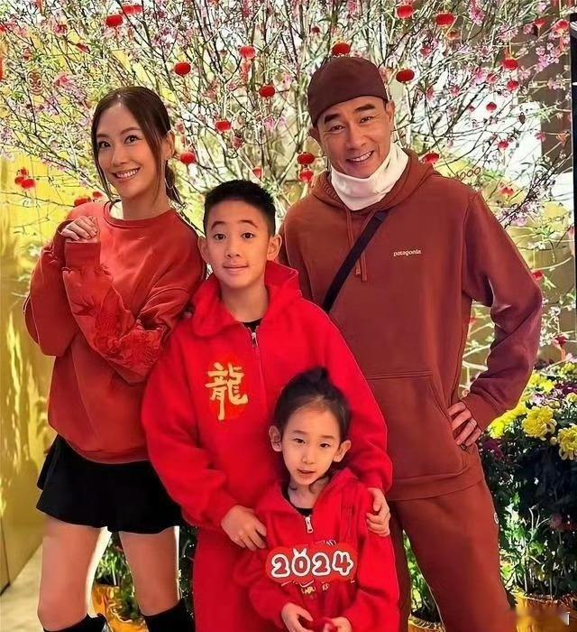 Jasper要去英国读书了适合 绅士教育 