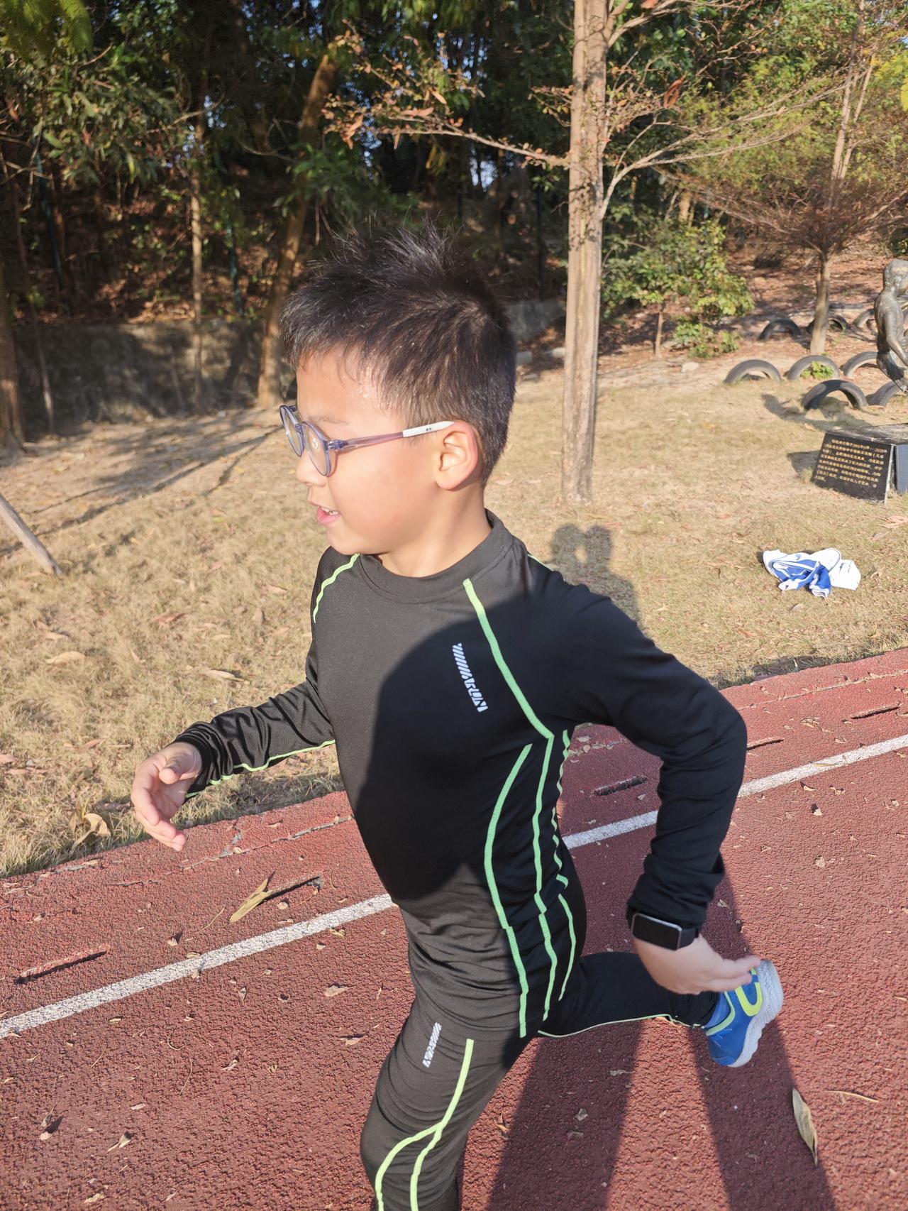 要想得到你想要的某样东西，最可靠的办法，是让你自己配得上它。