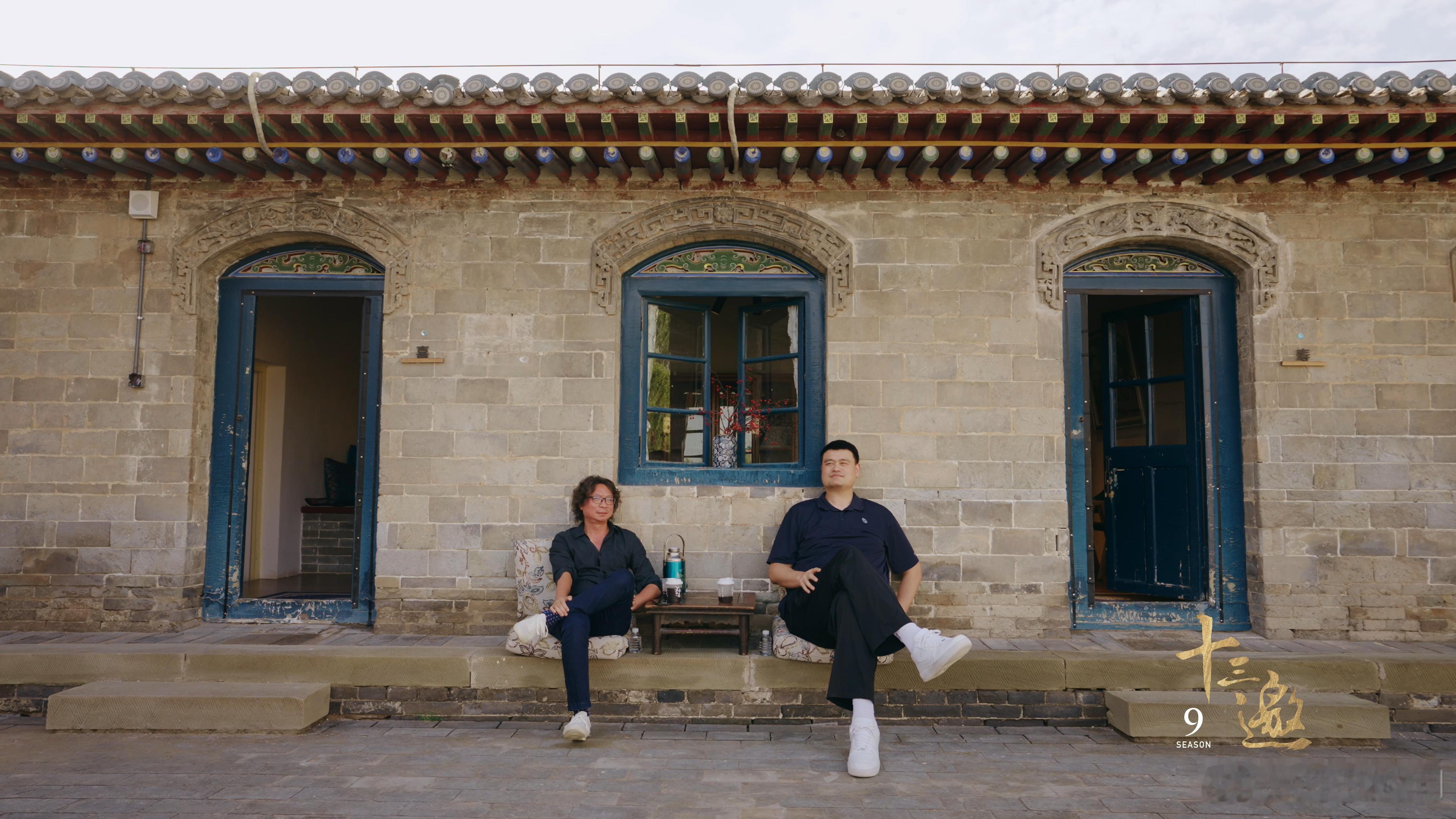 十三邀最新一季的赞助换成蔚来了，之前很长一段时间是雷克萨斯和沃尔沃。这节目也是见