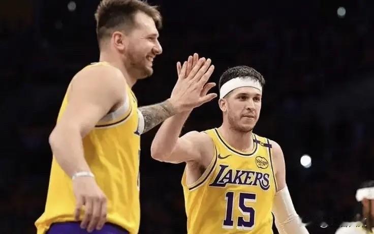 湖人应该留里弗斯，还是留东契奇？？其实是个值得考虑的问题！！
1，比赛影响力
东