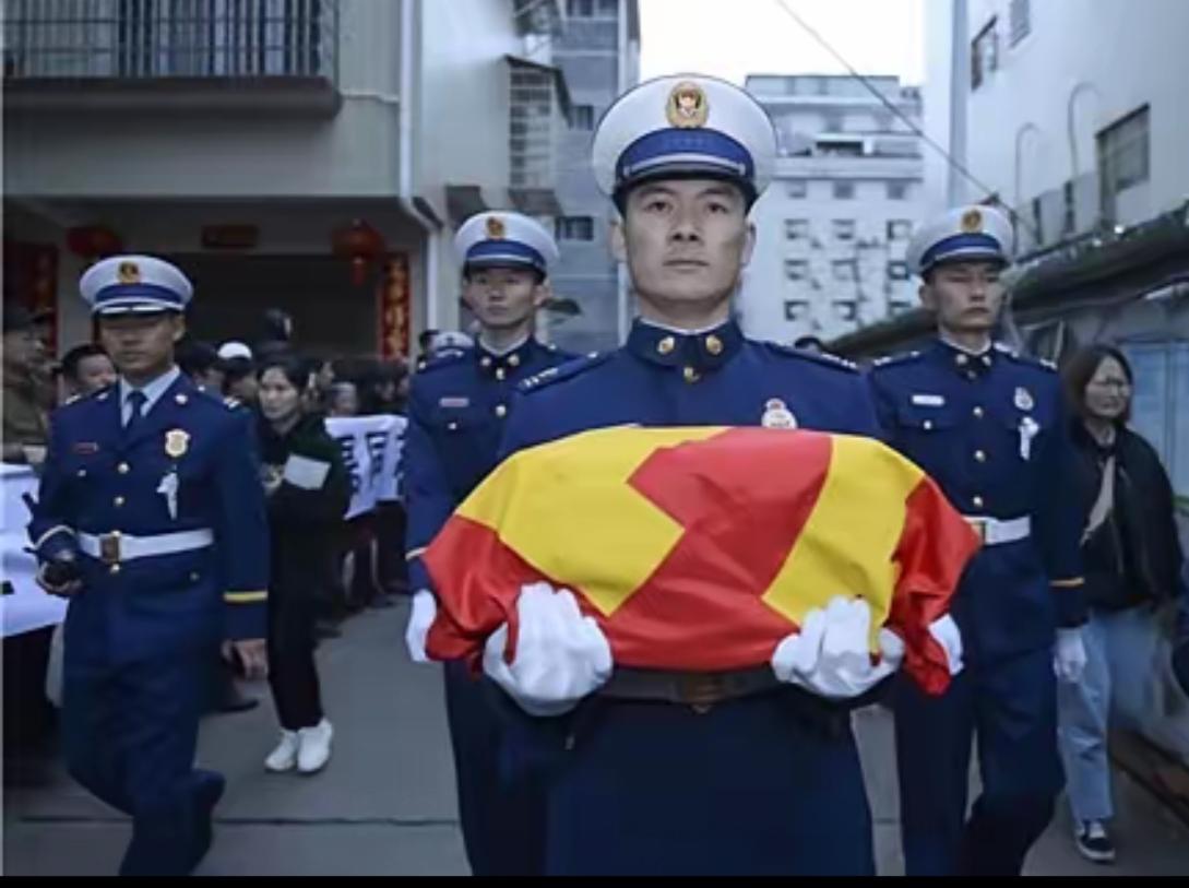 不知道细节，已经没有必要了解他们救火的过程，只知道六名年轻的消防战士，没有牺牲在