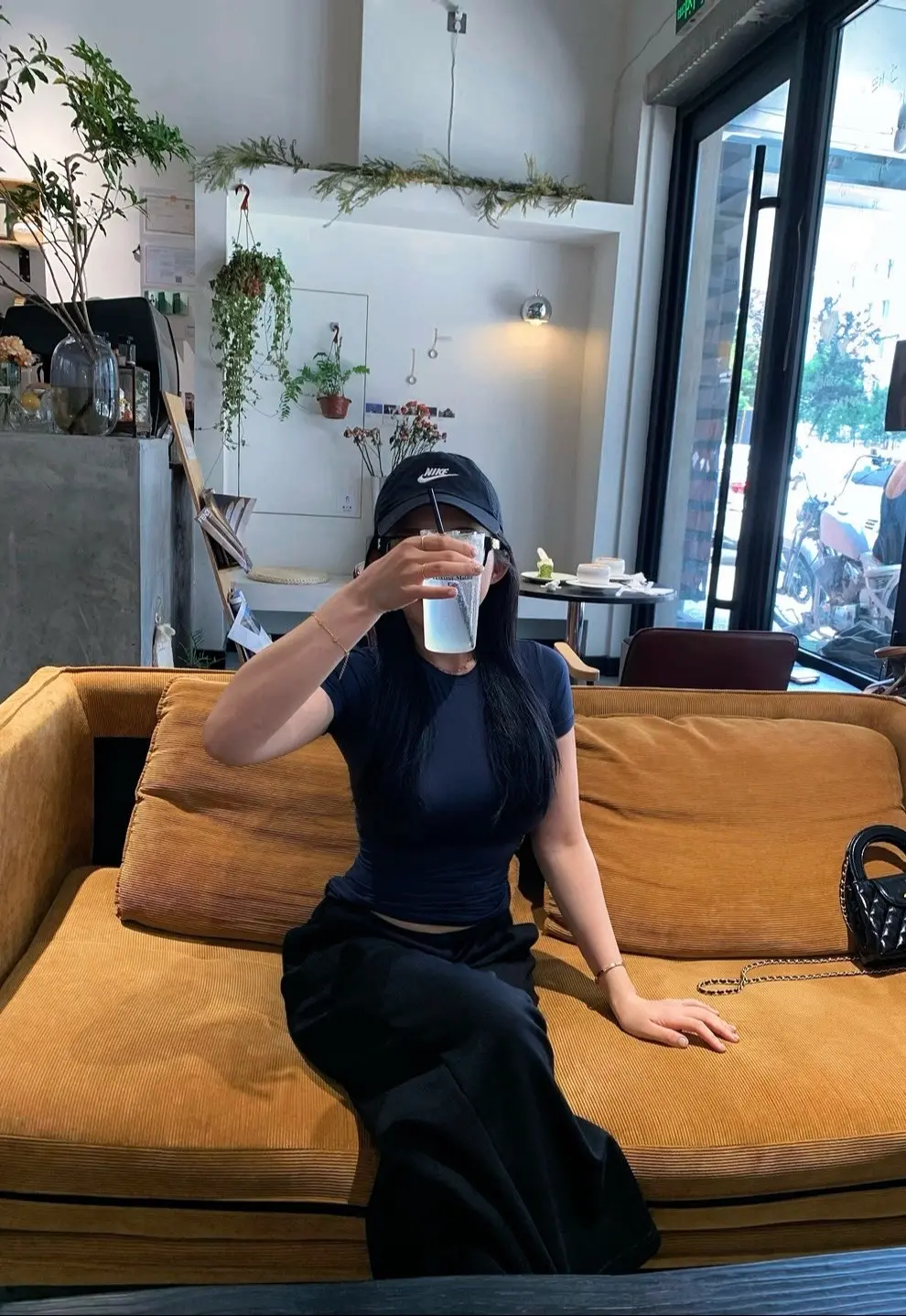 感情有什么好讲的   因为爱自有天意  天有道自不会让有情人分开无数次
