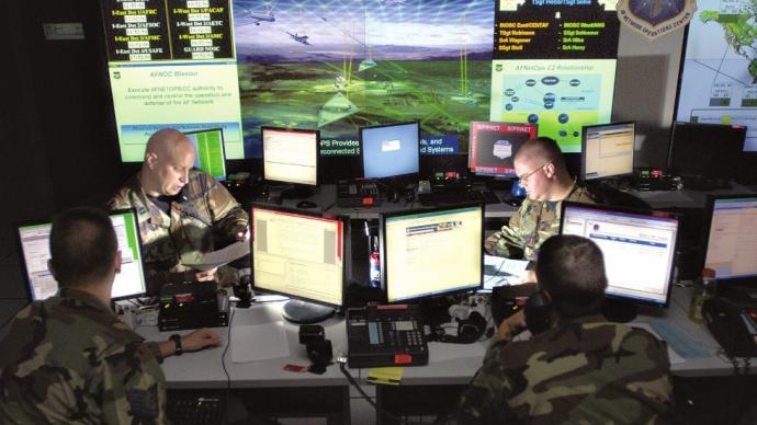 莫斯科突然断网，普京亲自出面说明情况，俄面临的困难比预想的大的多。

美国深陷伊