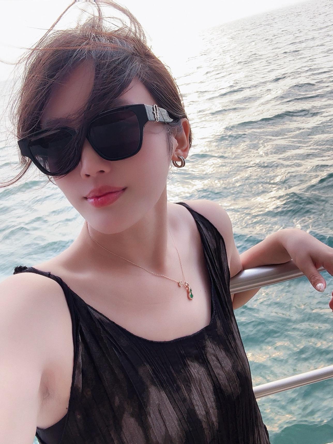 长大后发现最不值钱的就是名声 因为就算你什么都不做 看不惯你的人 也能...