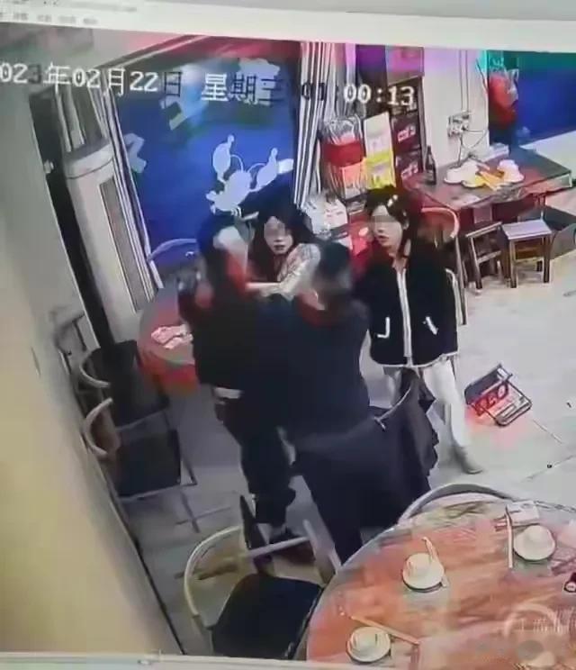  这次还是要为萍乡市官方点赞！没有找任何理由推脱责任，而是第一时间确认，并及时做