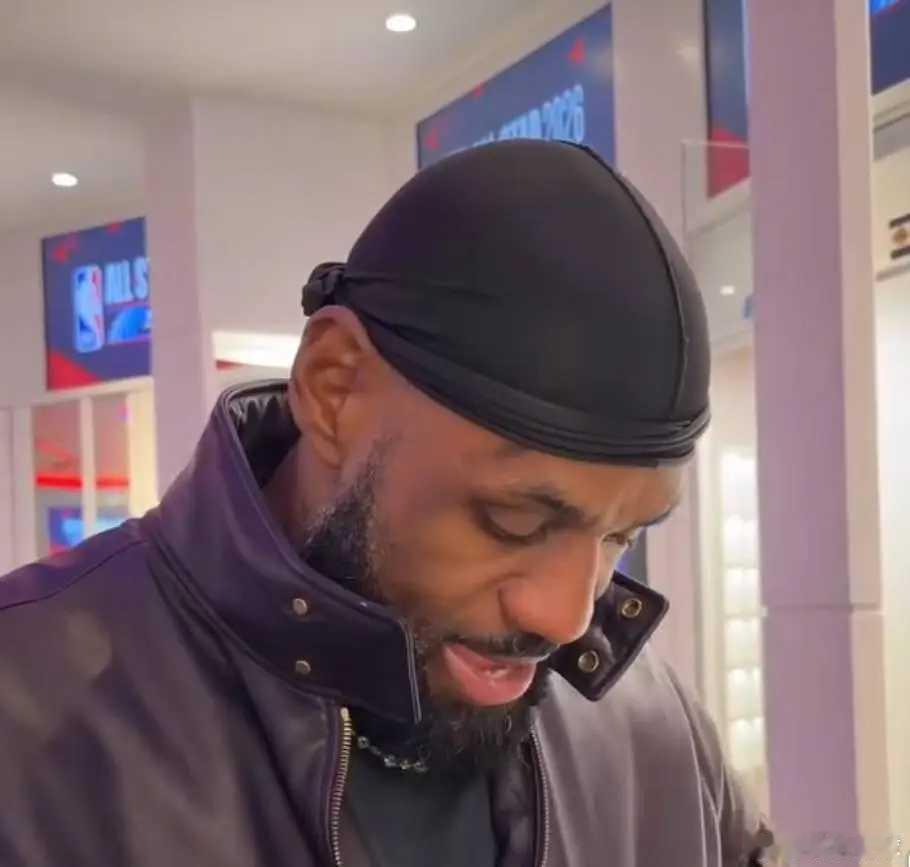 詹姆斯：我喜欢爱德华兹，这会是他以后诸多MVP中的第一个在爱德华兹获得NBA全明